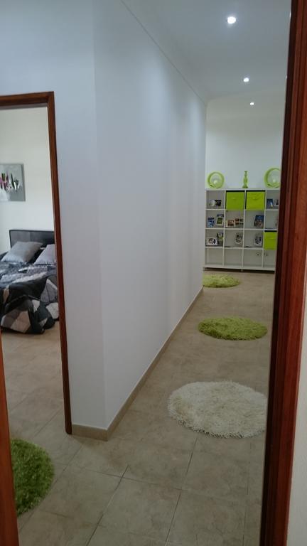 Casa Das Oliveiras Alvados Ruang foto