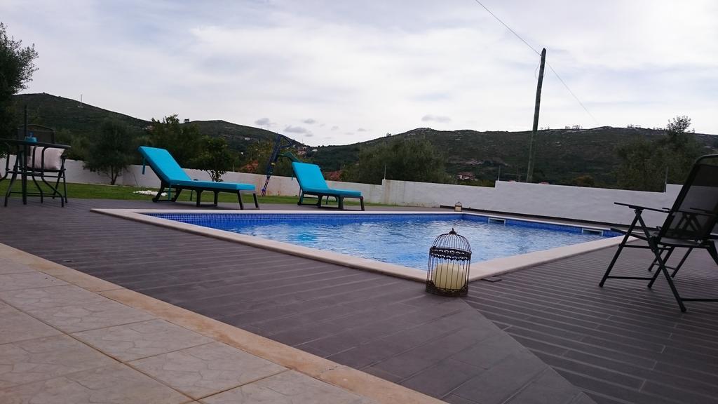 Casa Das Oliveiras Alvados Ruang foto