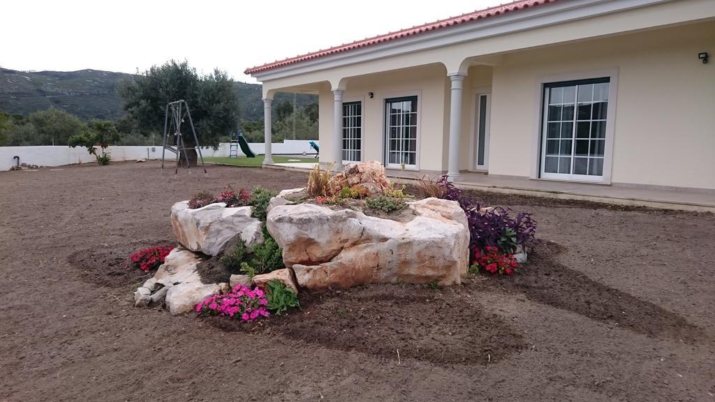 Casa Das Oliveiras Alvados Ruang foto