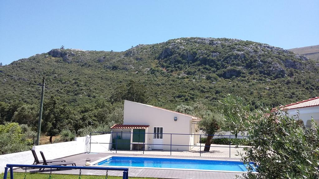 Casa Das Oliveiras Alvados Bagian luar foto