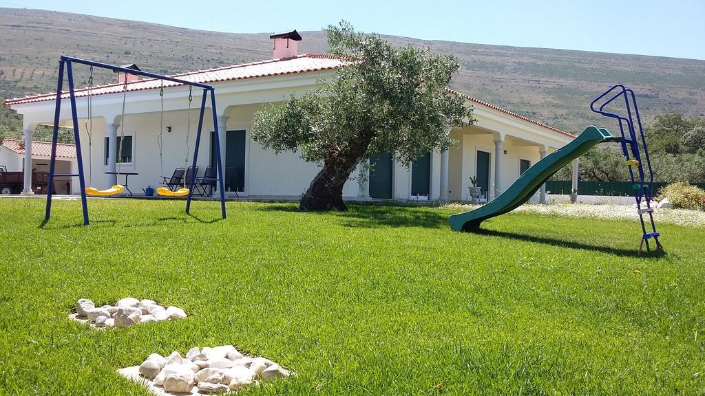 Casa Das Oliveiras Alvados Bagian luar foto